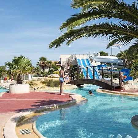 Domaine Les Muriers Campsite