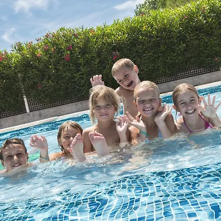 Domaine Les Muriers Campsite Vendres