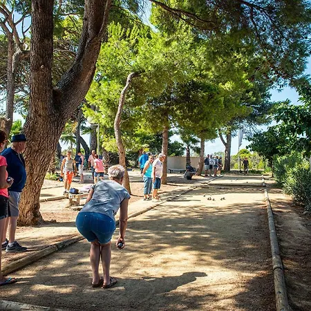 Domaine Les Muriers Campsite Vendres