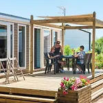 Domaine Les Muriers 4*