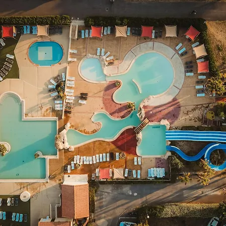 Domaine Les Muriers 4*