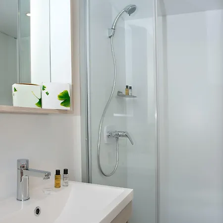 Campingplatz Domaine Les Muriers